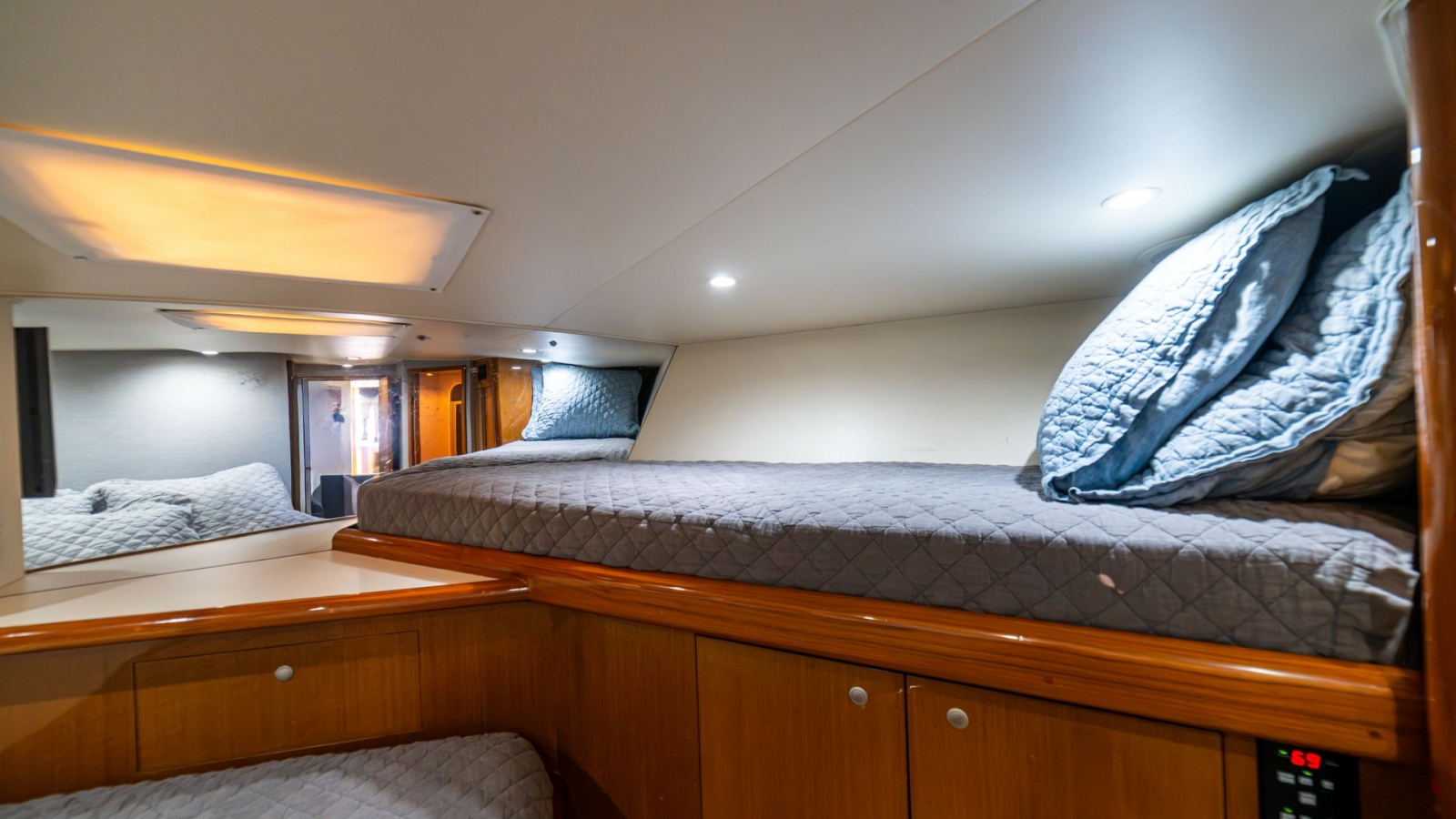 2001 Viking 61 Convertible- Caliente- Forward VIP Stateroom