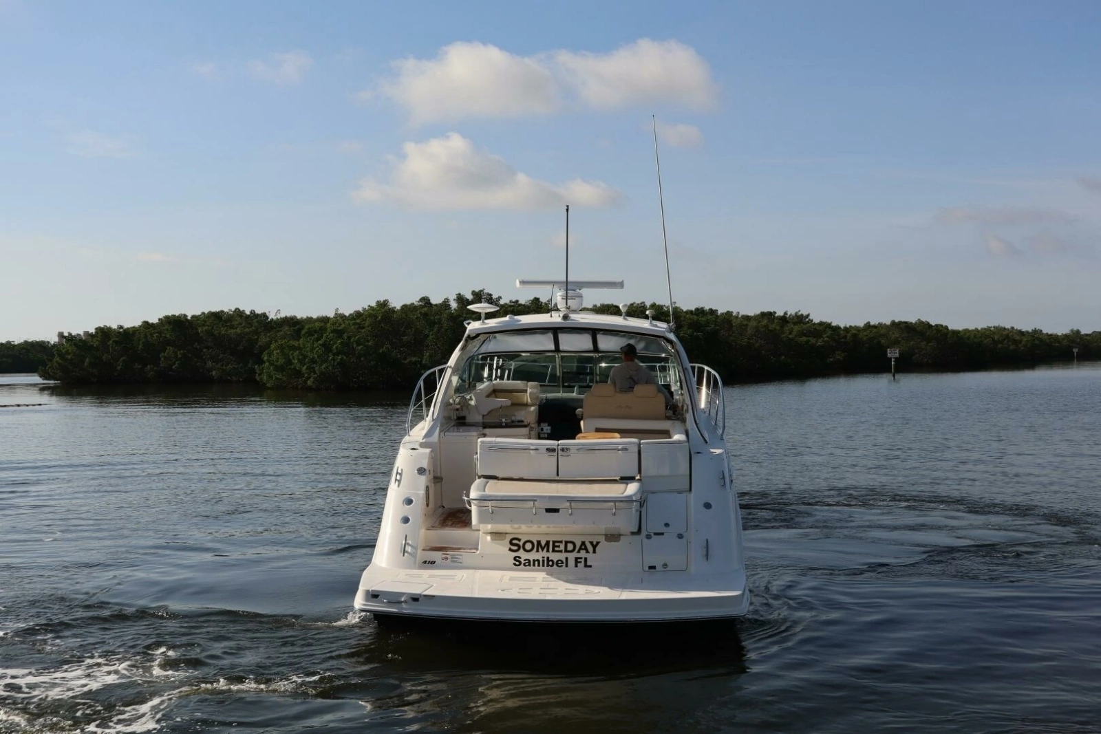 2015 Sea Ray 410 Sundancer- SOMEDAY- Transom