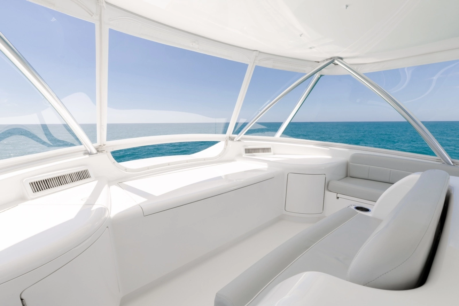 2023 Viking 72 Convertible- TEAM SUPREME- Helm Seating