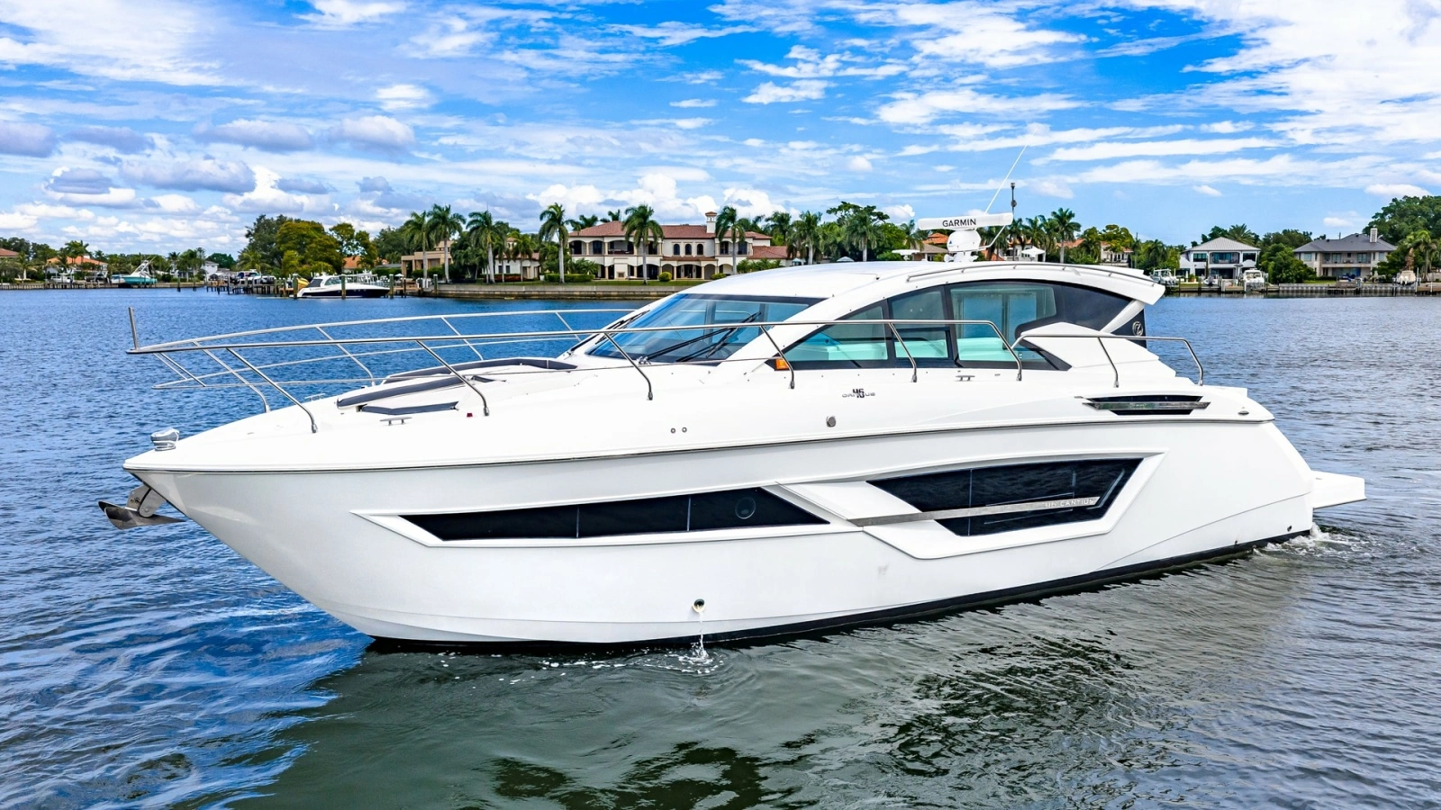 Starboard Side Profile of Cantius 46