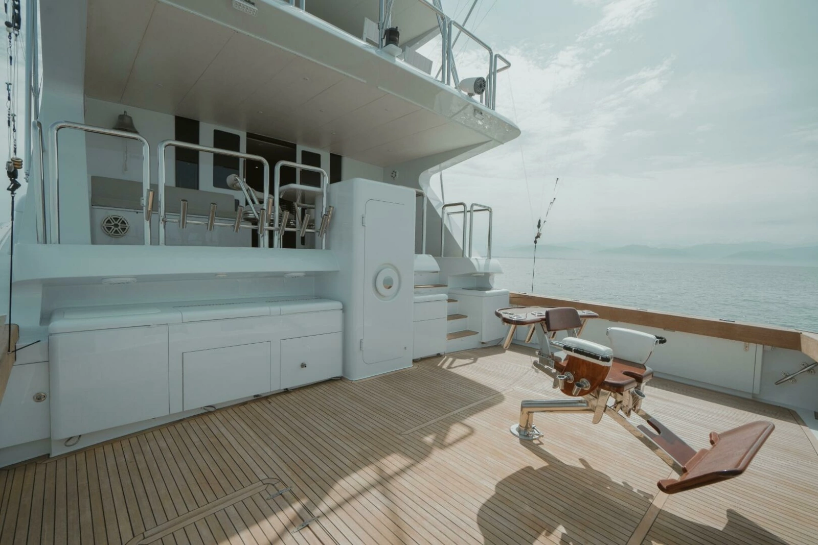 1996 Oceanfast 87 Enclosed Bridge Sportfish photo 3