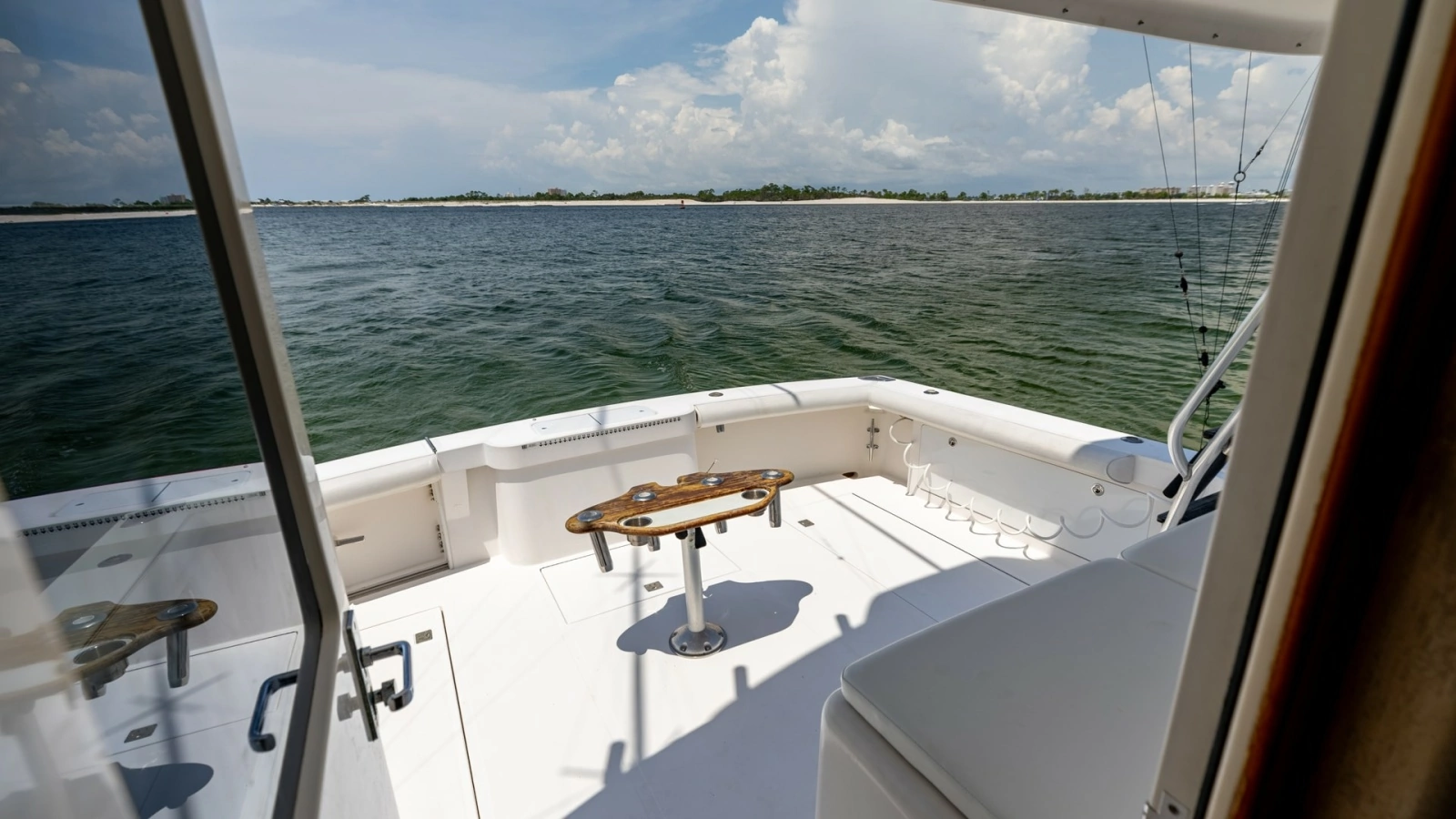 Spacious Cockpit with Ocean View