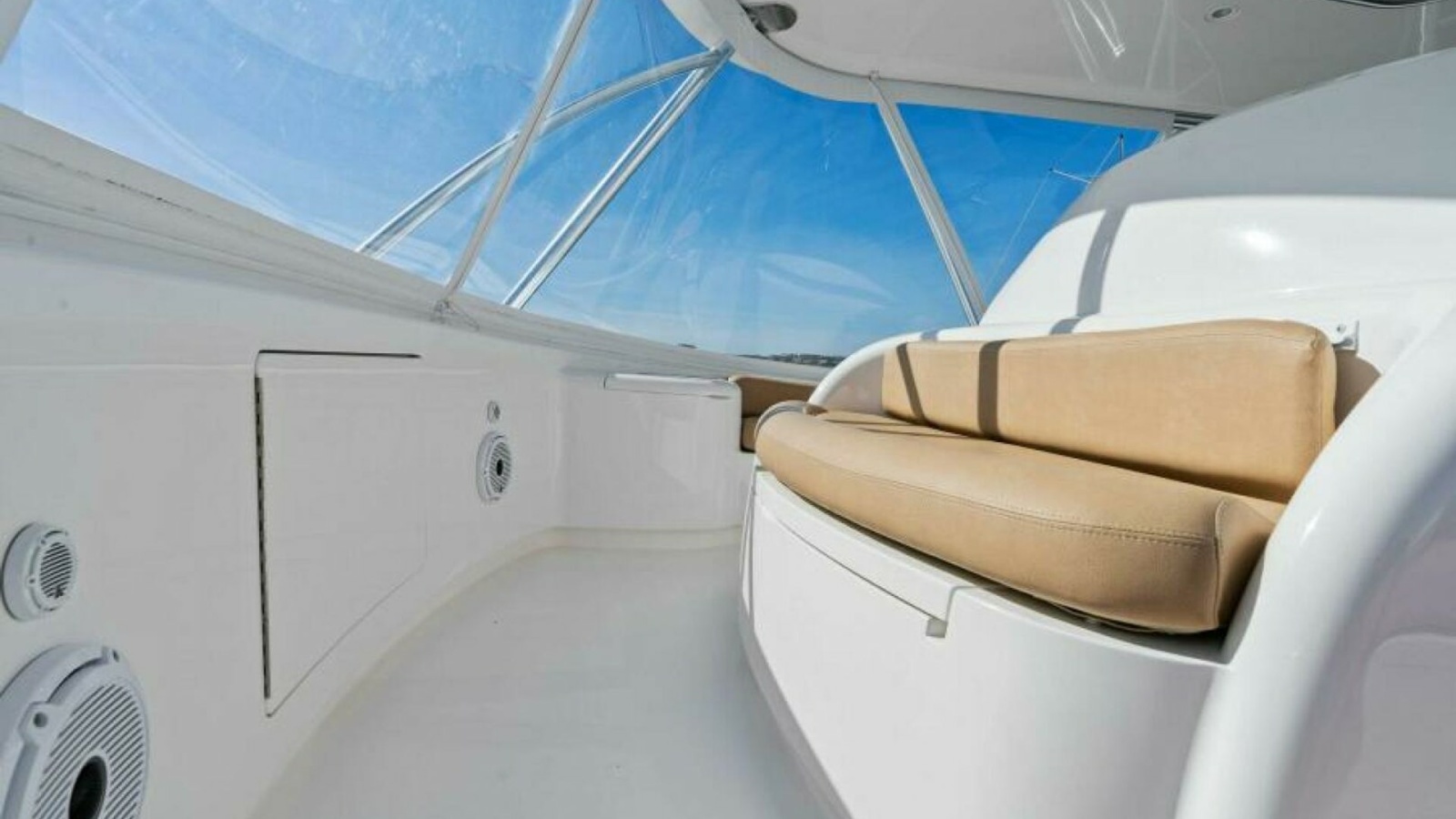 Flybridge Seating Area