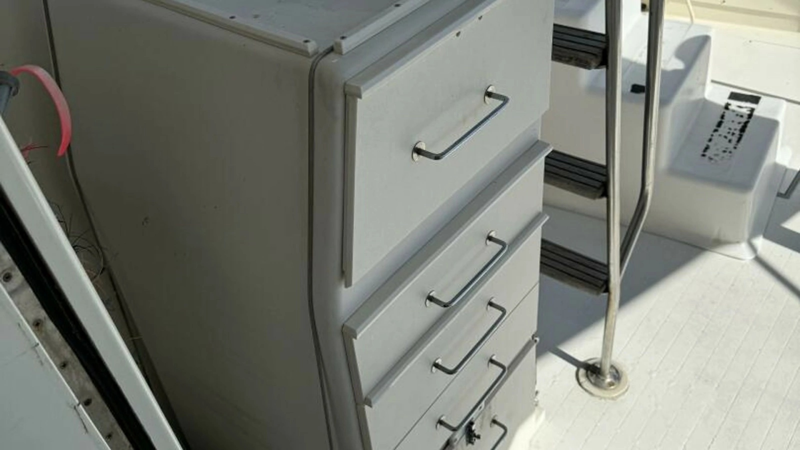1983 Bertram 385 Convertible Cast Off II