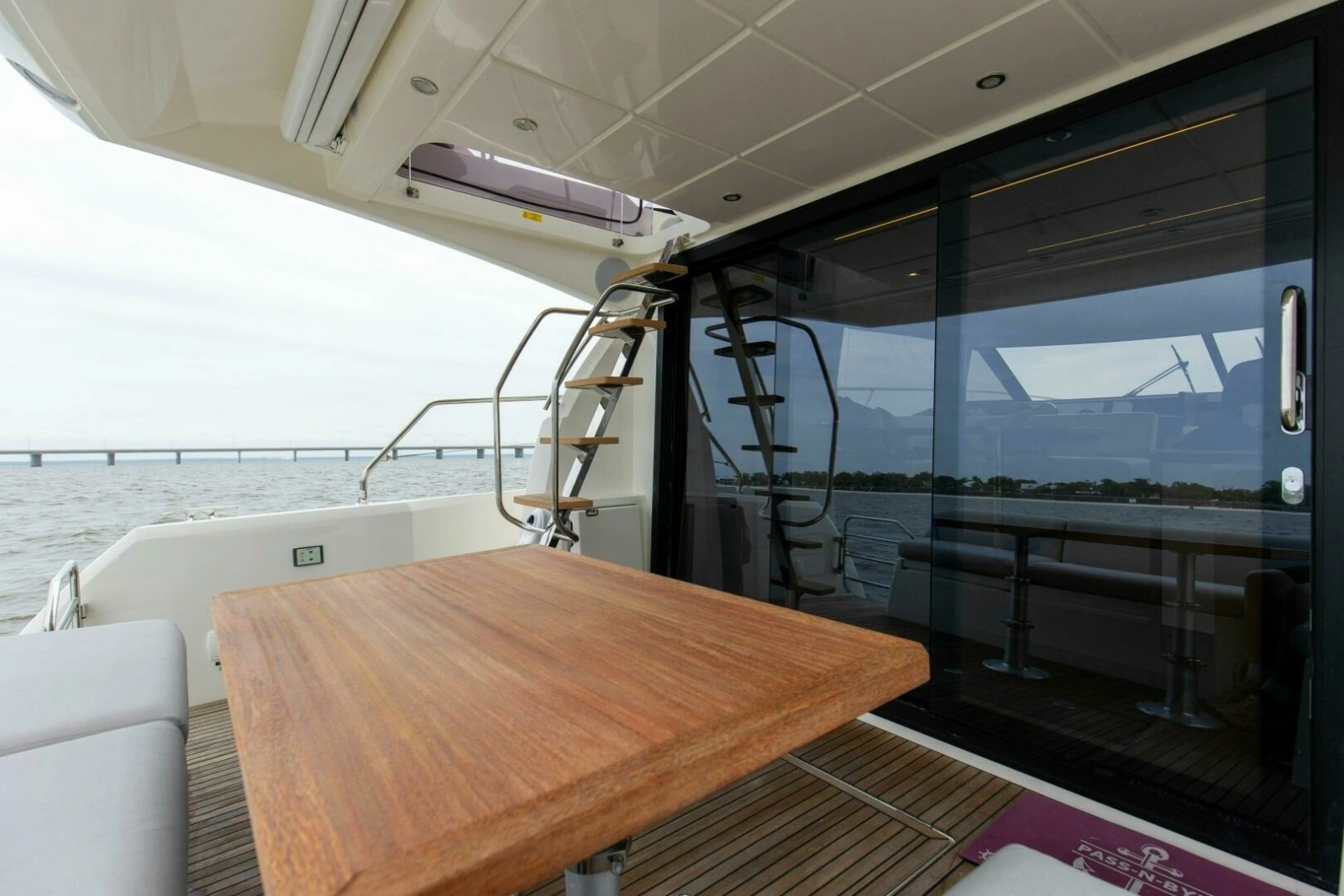 2023 Prestige 460 Flybridge "Pass-N-Bye"
