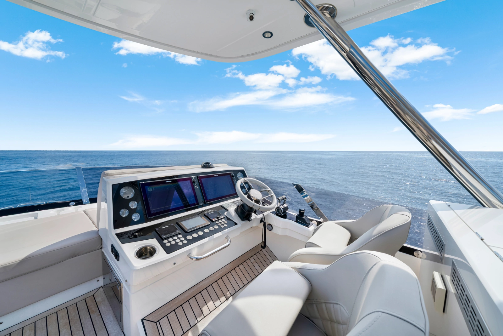 2020 Sunseeker 76 Yacht