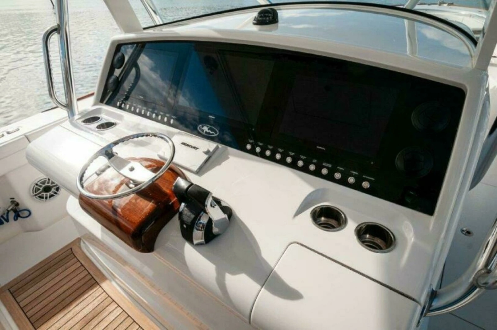 2021 Valhalla Boatworks V-46-GO ROUTE-Helm 3