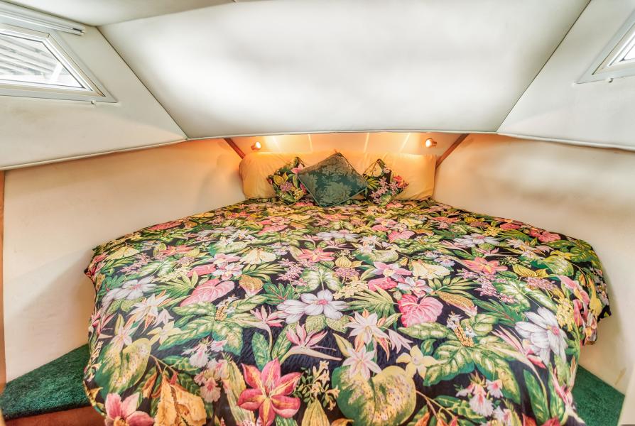Foward stateroom