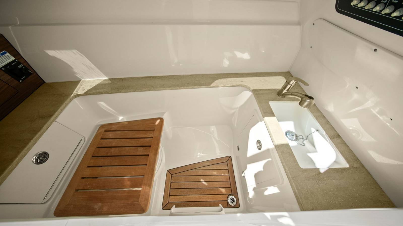 Cockpit Wet Bar with Sink