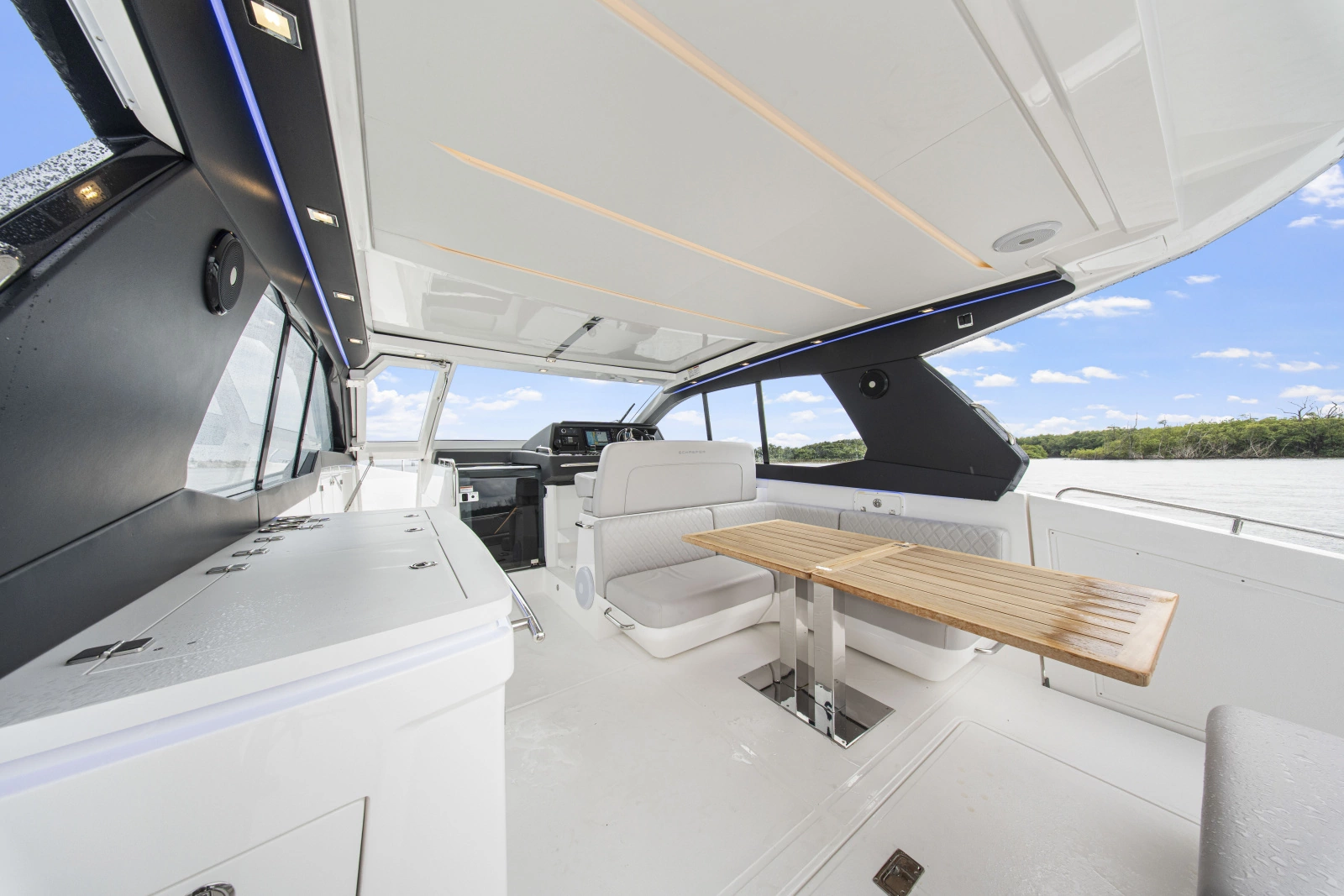2025 Schaefer 375 HT