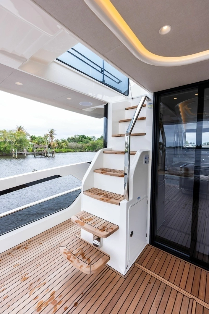 2026 Absolute 62 Navetta NEW