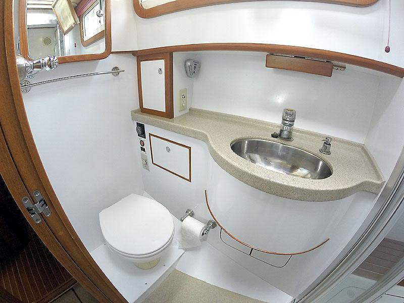 HeadVanityToiletWide.jpg
