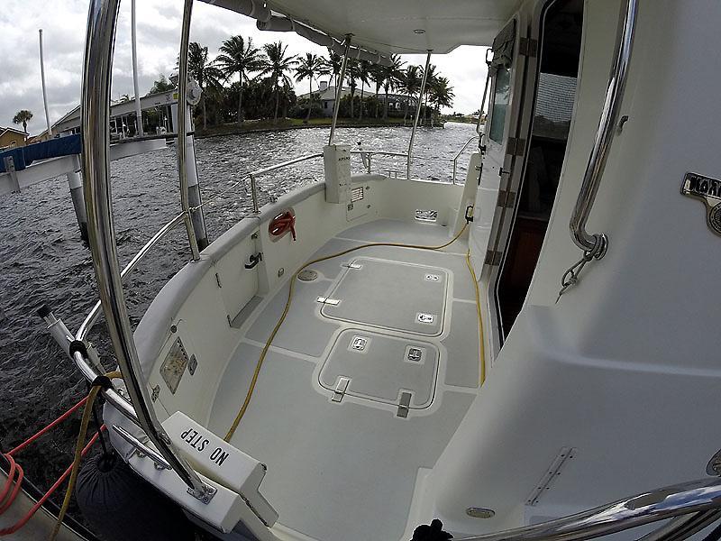 DeckCockpit.jpg