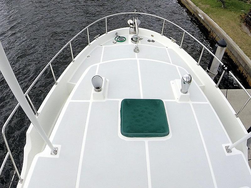 DeckForeDeckFWDWide.jpg
