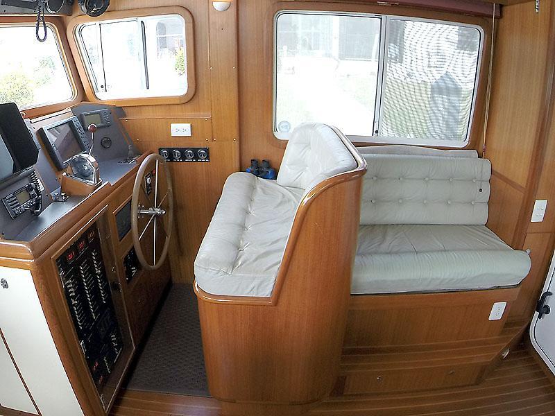 SalonStarboard.jpg