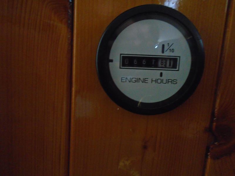 Engine Hour Meter.JPG