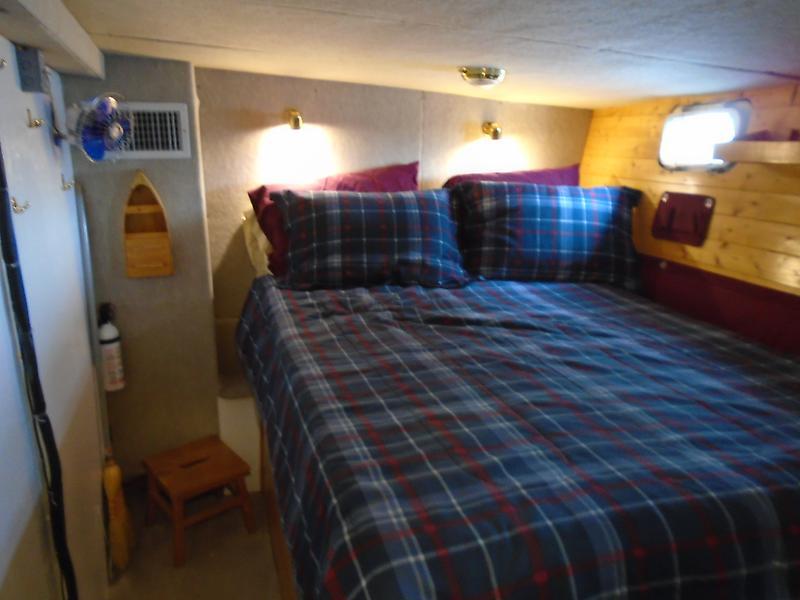 Master Stateroom 1.JPG