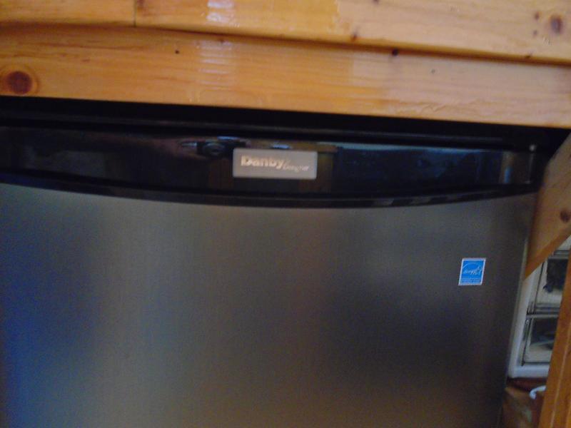 Danby Refrigerator.JPG