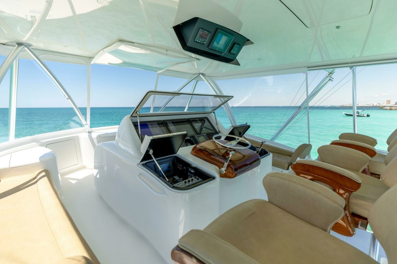 2015 Viking 62 Convertible- Gas Money- Flybridge