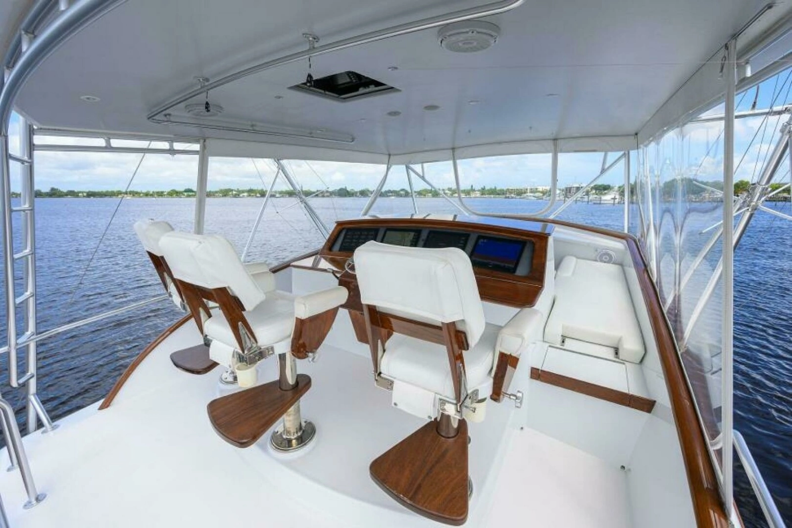 Flybridge