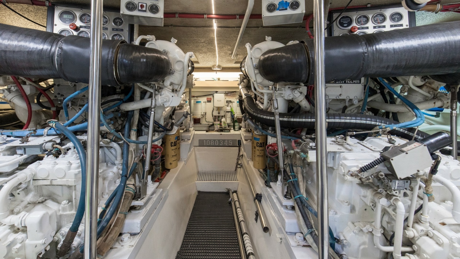 1999 Hatteras 60 Enclosed Bridge Better Days Engine Room