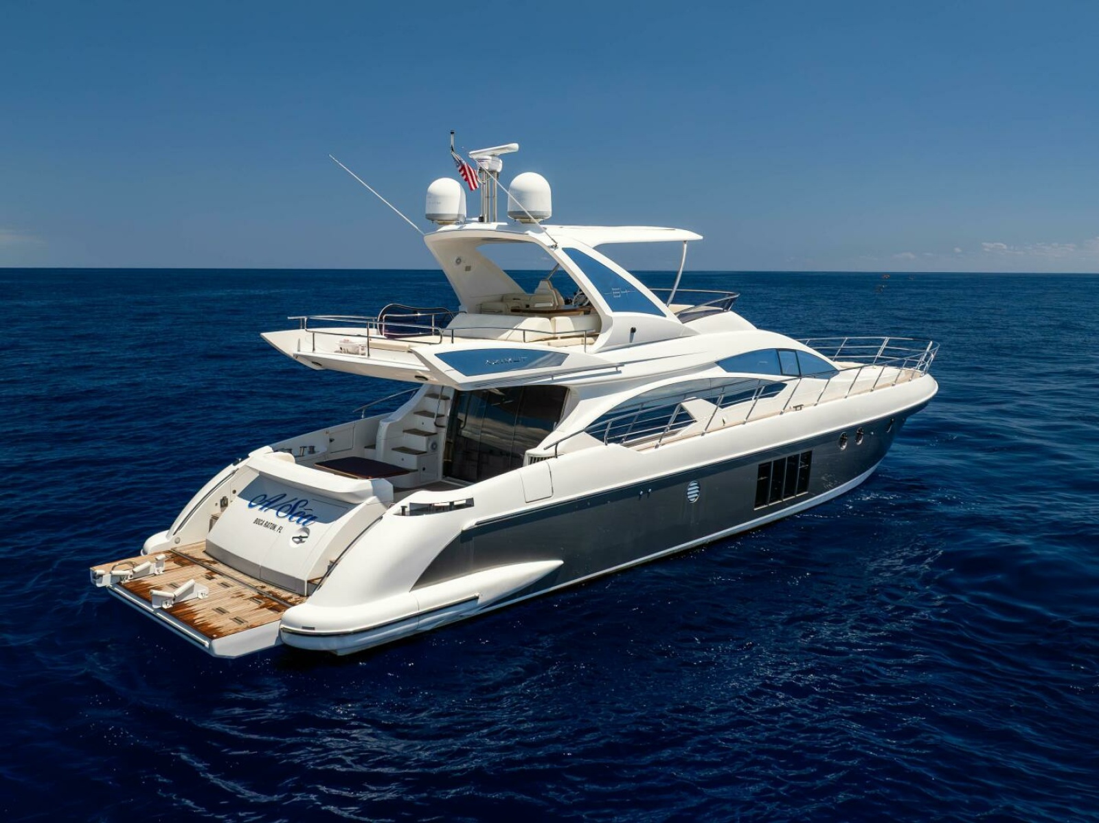 2015 Azimut 64 Flybridge