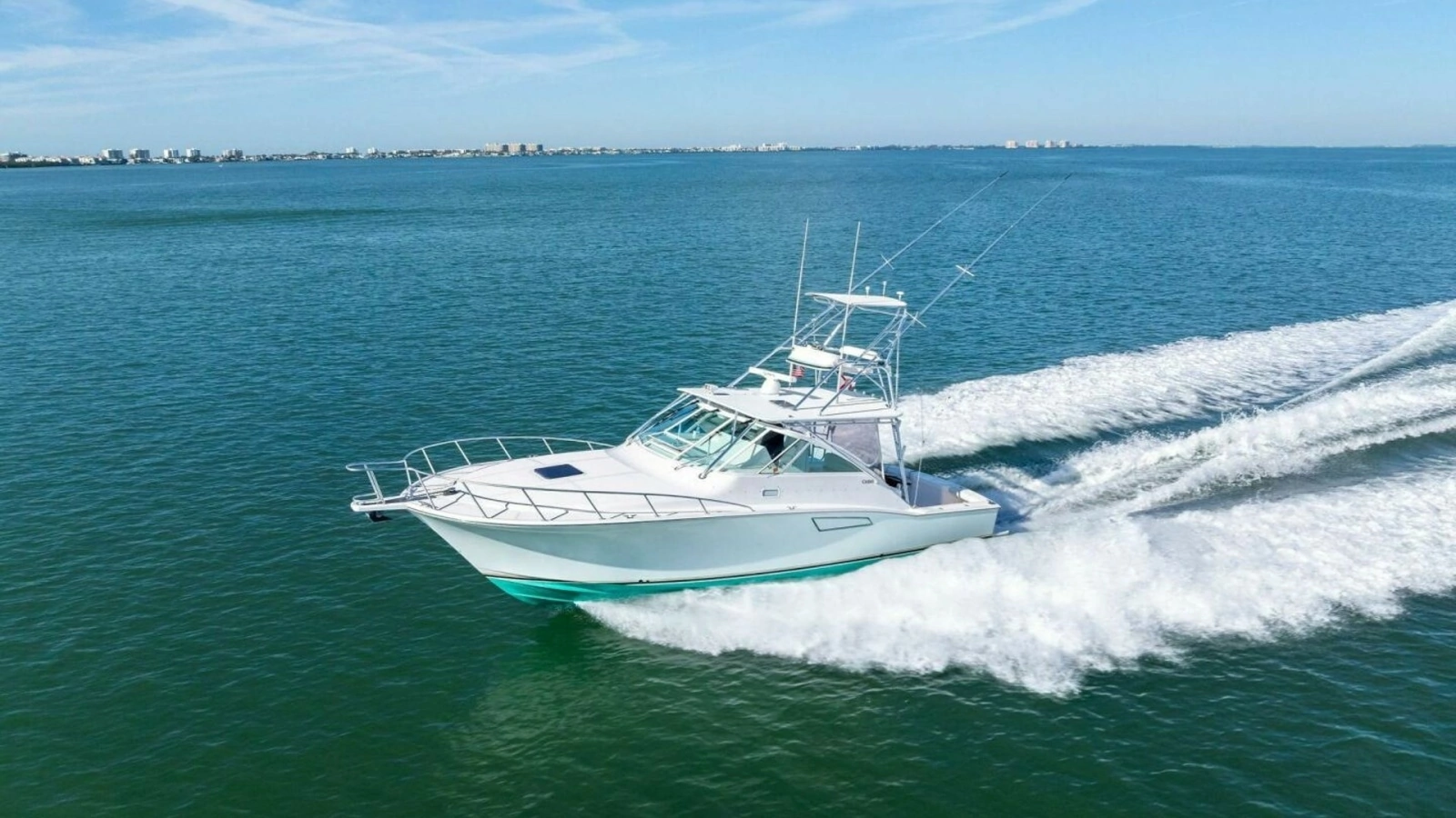 2005 40 Cabo Express - Miss B Halvin