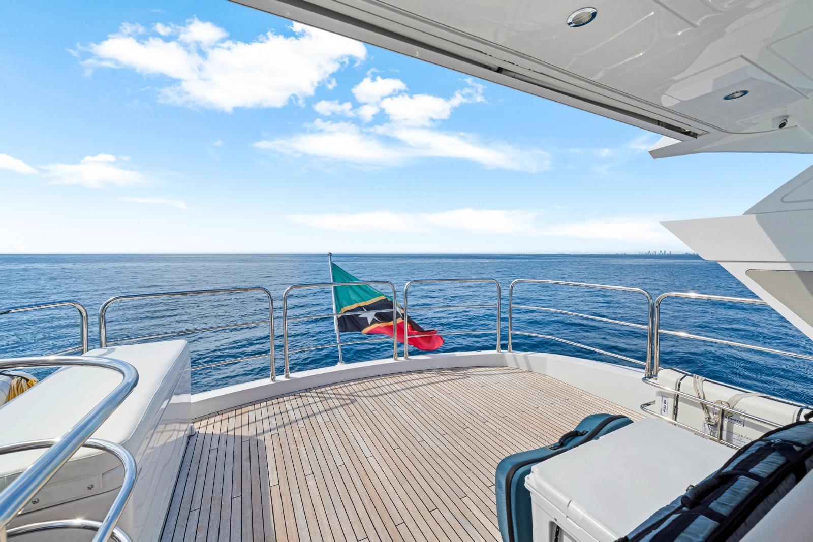 2020 Sunseeker 76 Yacht