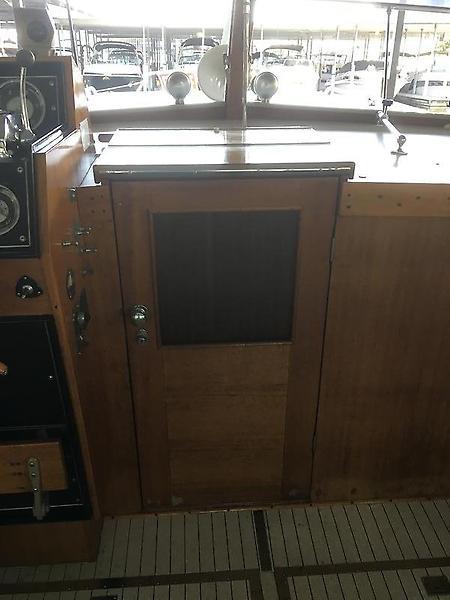 woodys reserve companionway door.JPG