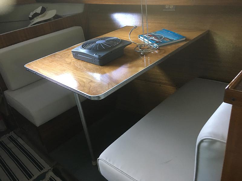 woodys reserve dinette.JPG