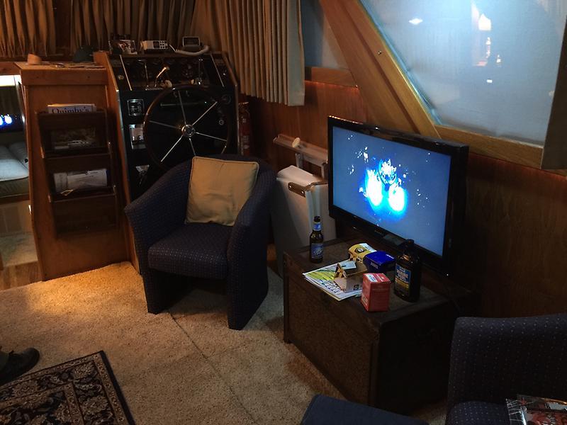 NautiJolly salon 3.jpeg