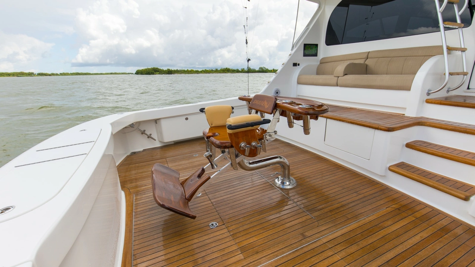2017 72 Viking Enclosed Bridge Share-E Rear Deck (3)