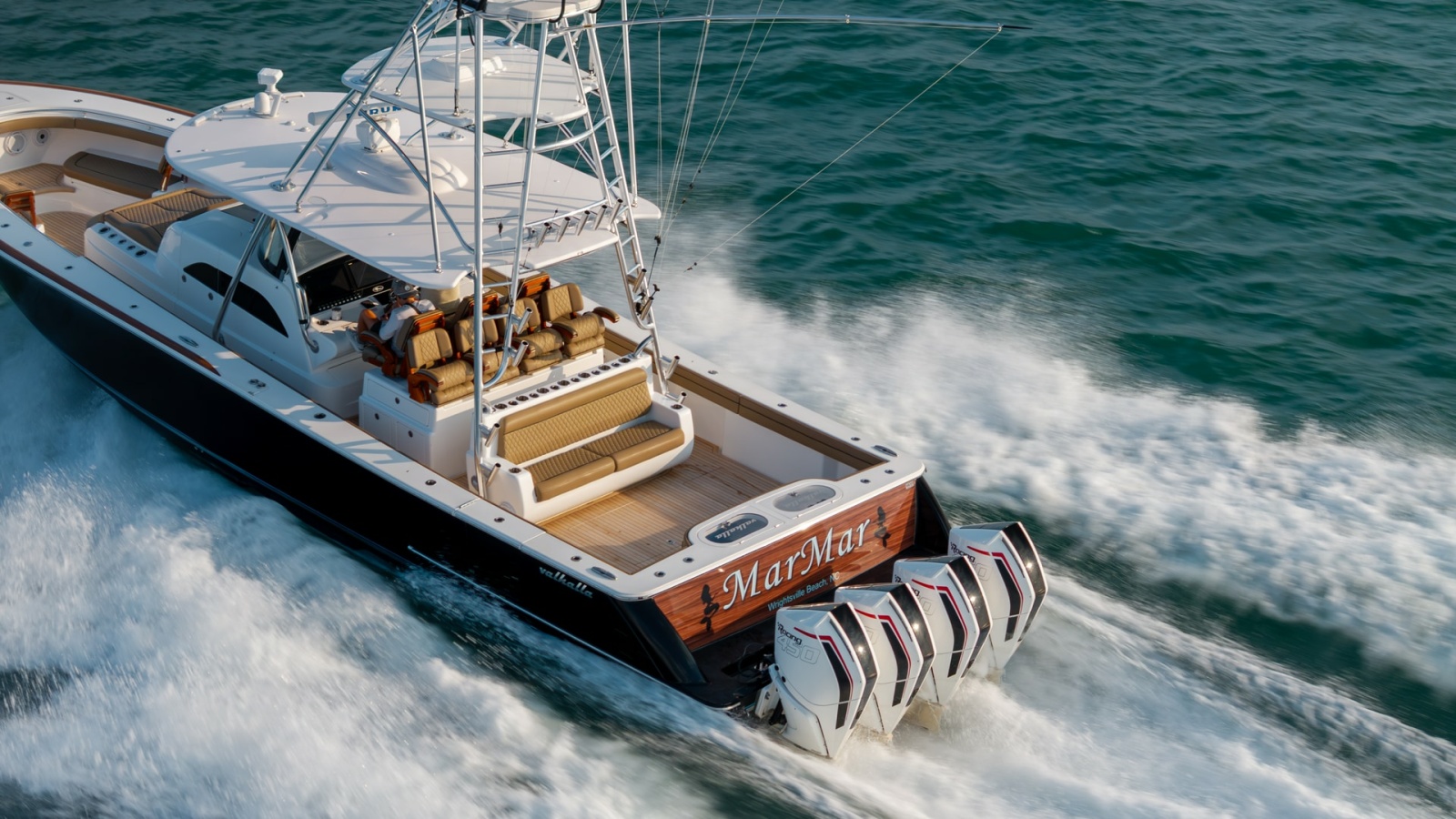 Aft Deck with Quad Engines
