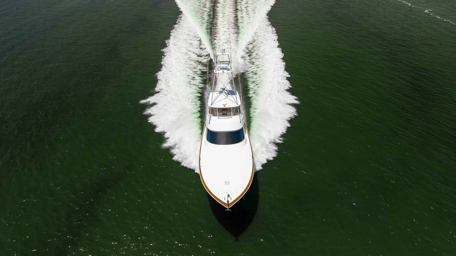 80' 2016 Viking 80 Convertible