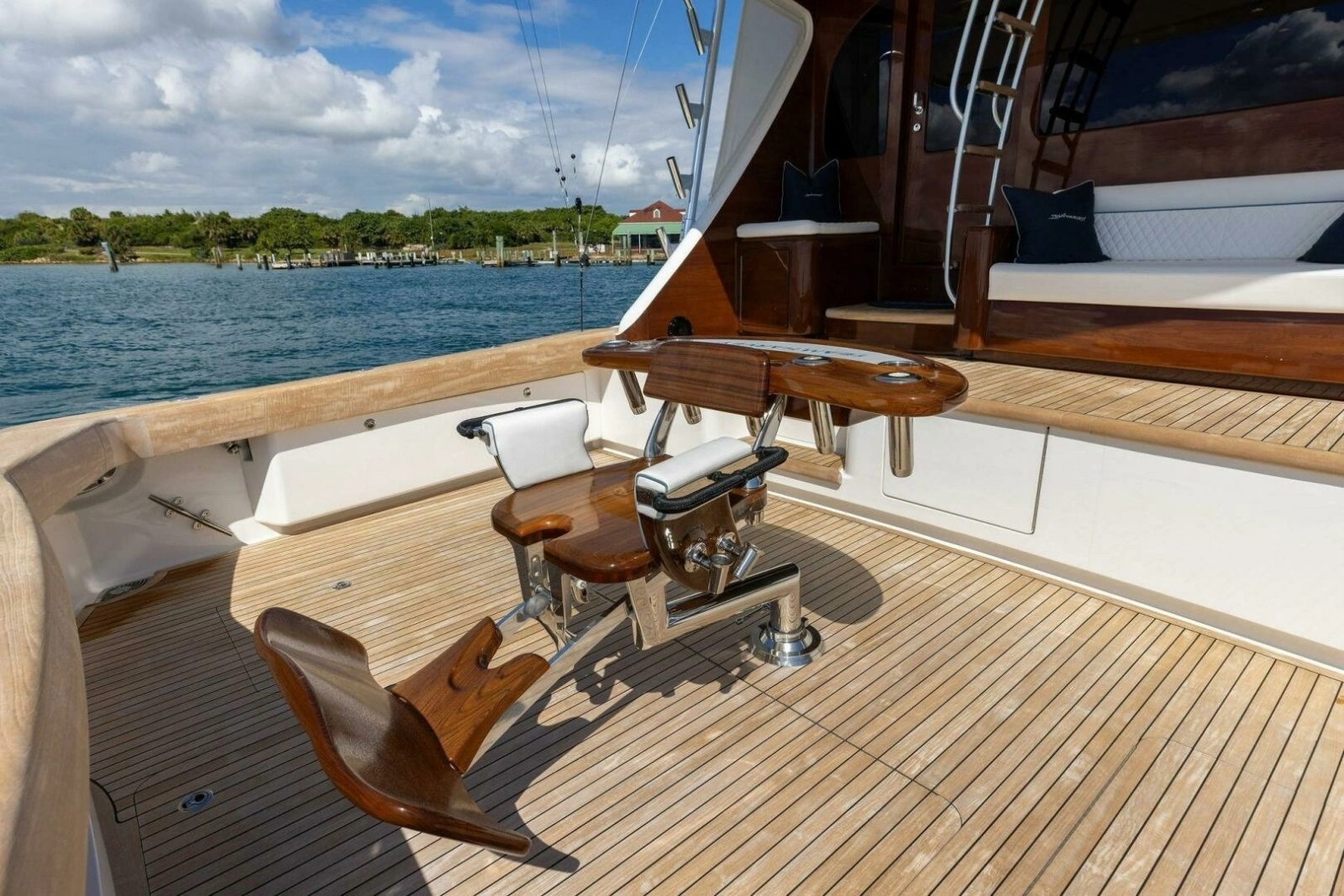 2026 Viking 82 Convertible- TEAM HARVEY I- Cockpit