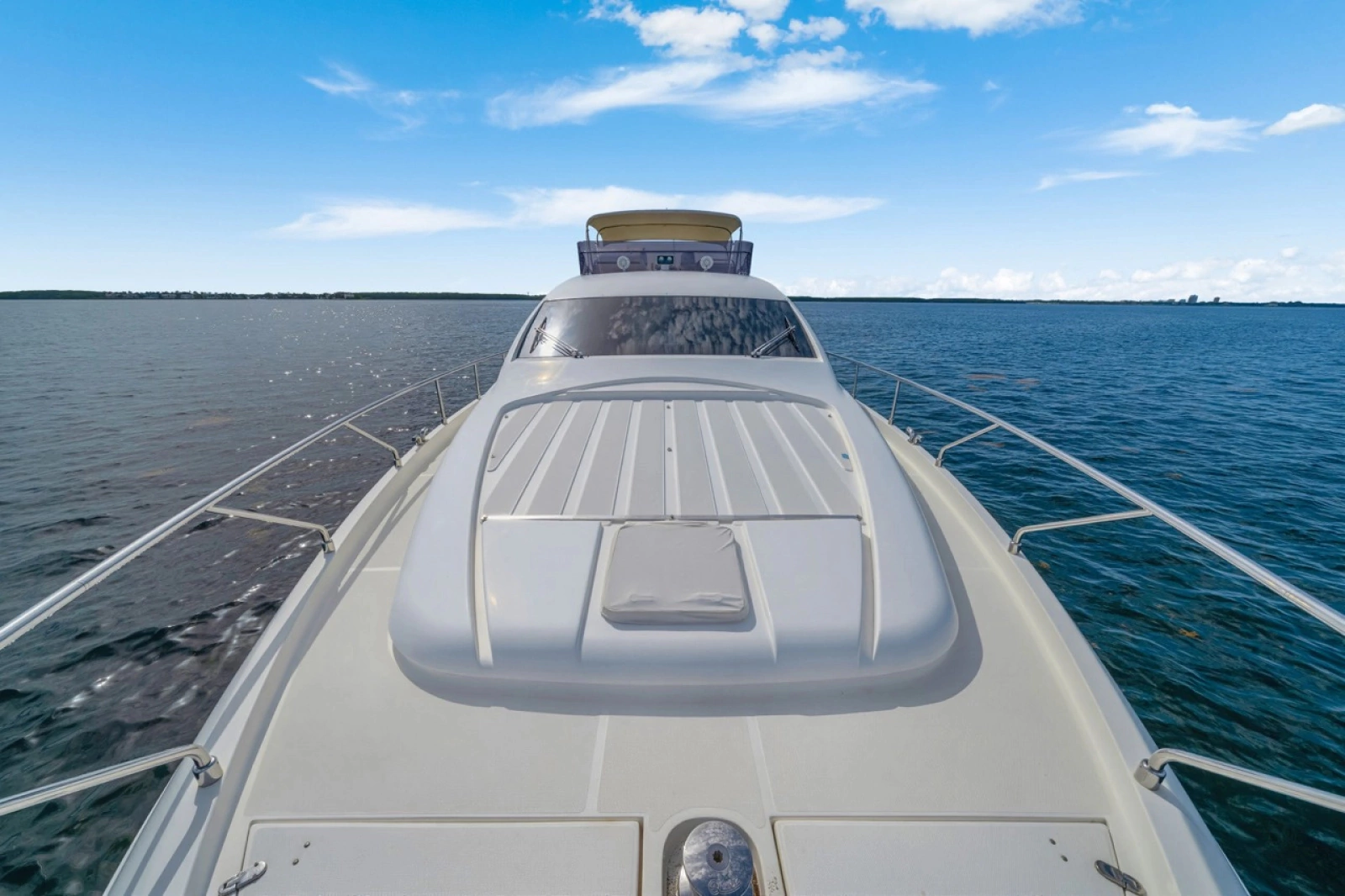 2013 Ferretti Yachts 620 Fly
