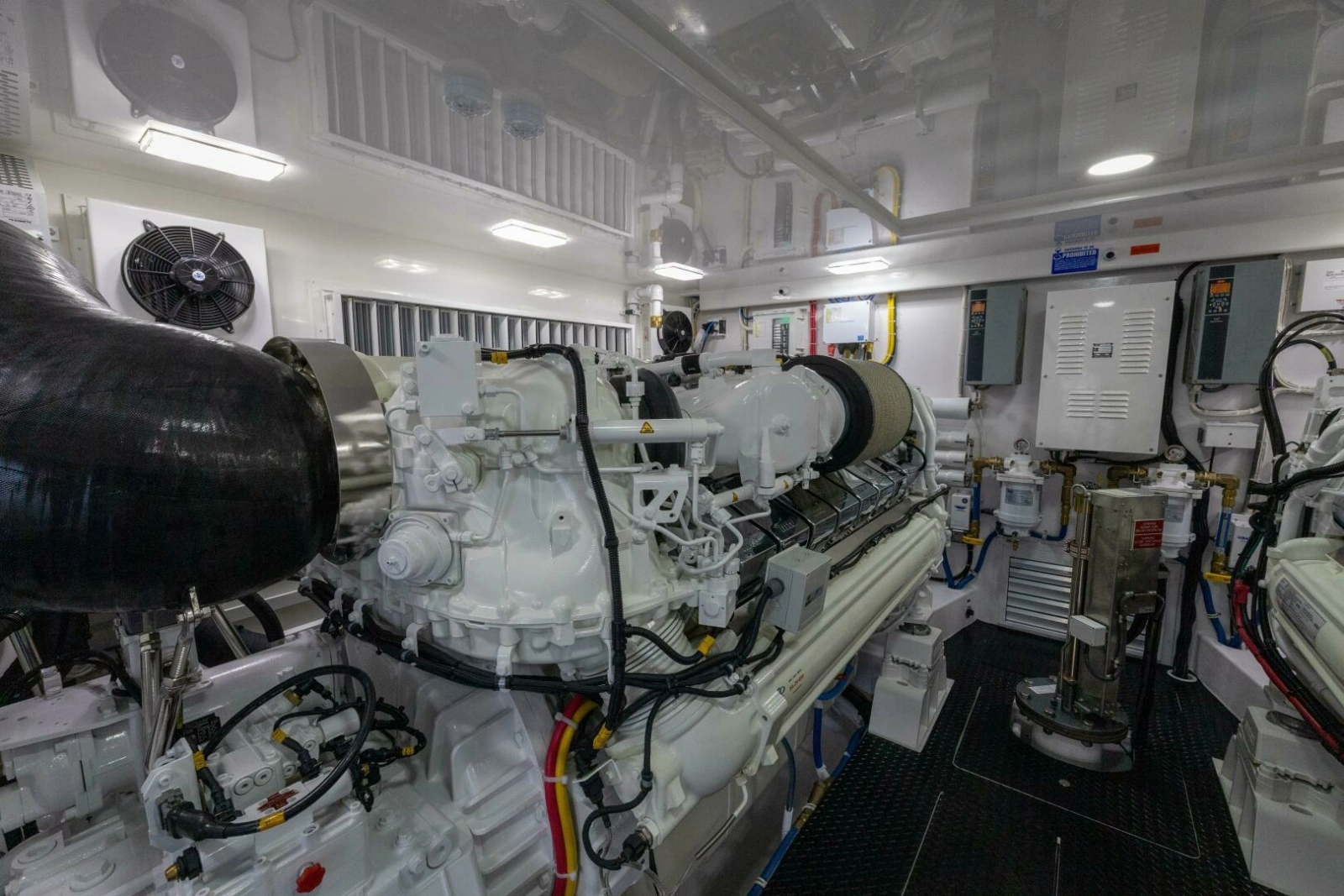 2025 82 Viking Convertible Boujie Engine Room (6)