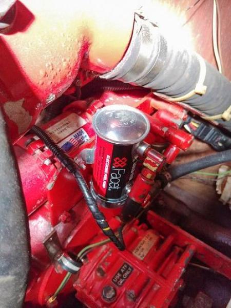029 1989 Sabre Mark II Centerboard Engine Aft.jpg