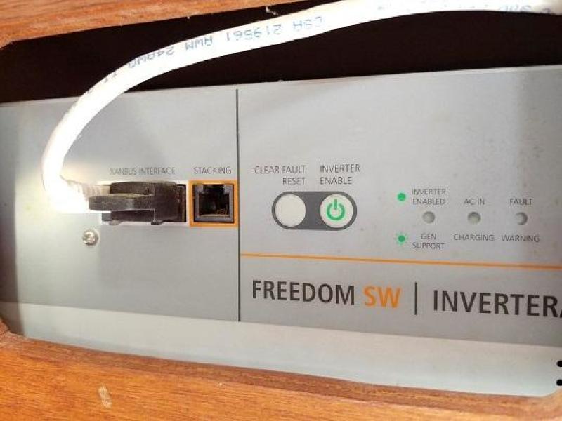 026 1989 Sabre Mark II Centerboard Inverter.jpg