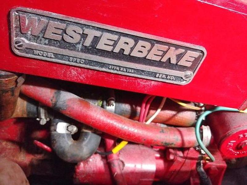 028 1989 Sabre Mark II Centerboard Engine.jpg