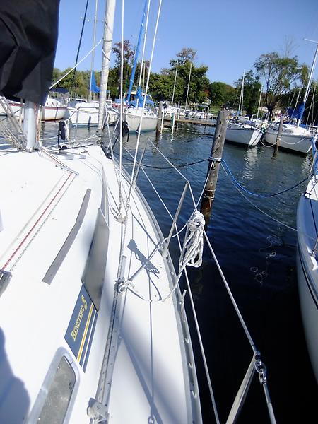 Beneteau 285 - Starboard Side Decking .jpg
