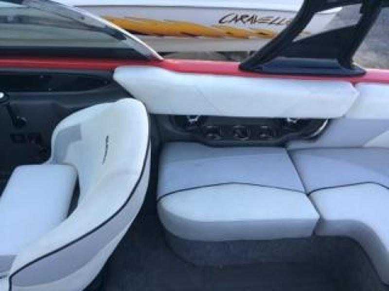 2013 Supra 21V Stb speakers and cupholders.jpg