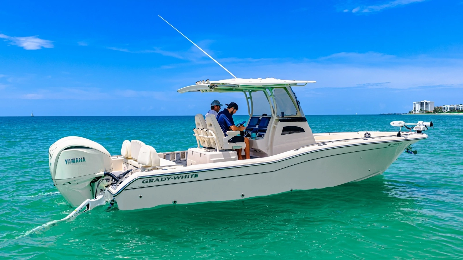 Starboard Profile of Grady-White 281 CE