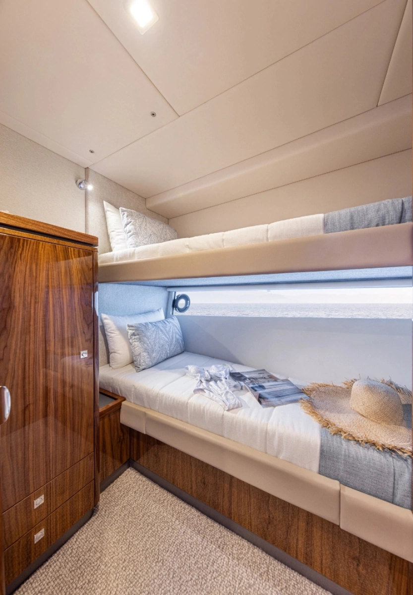 4600 Sport Yacht 46ft Riviera Yacht For Sale