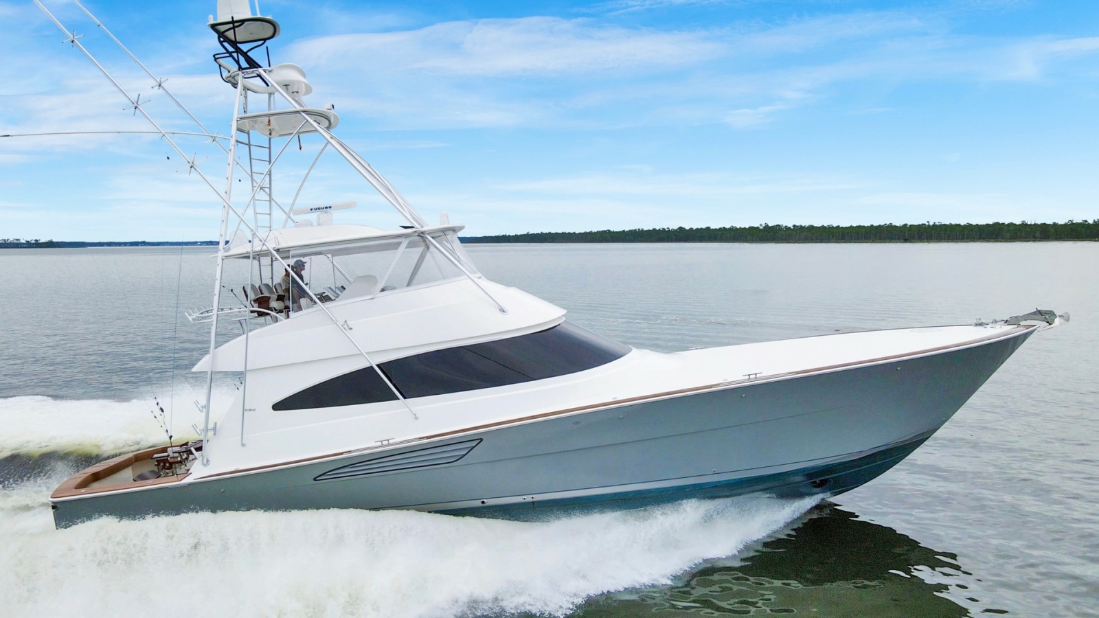 2020 68 Viking Convertible Gunpowder Exterior (3)