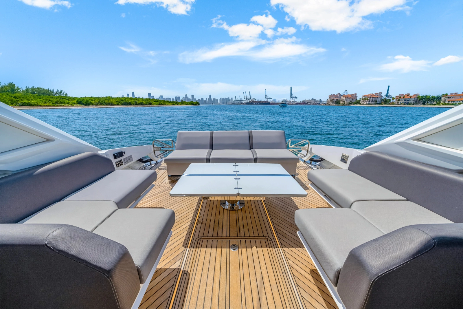 2024 Sunseeker Superhawk 55