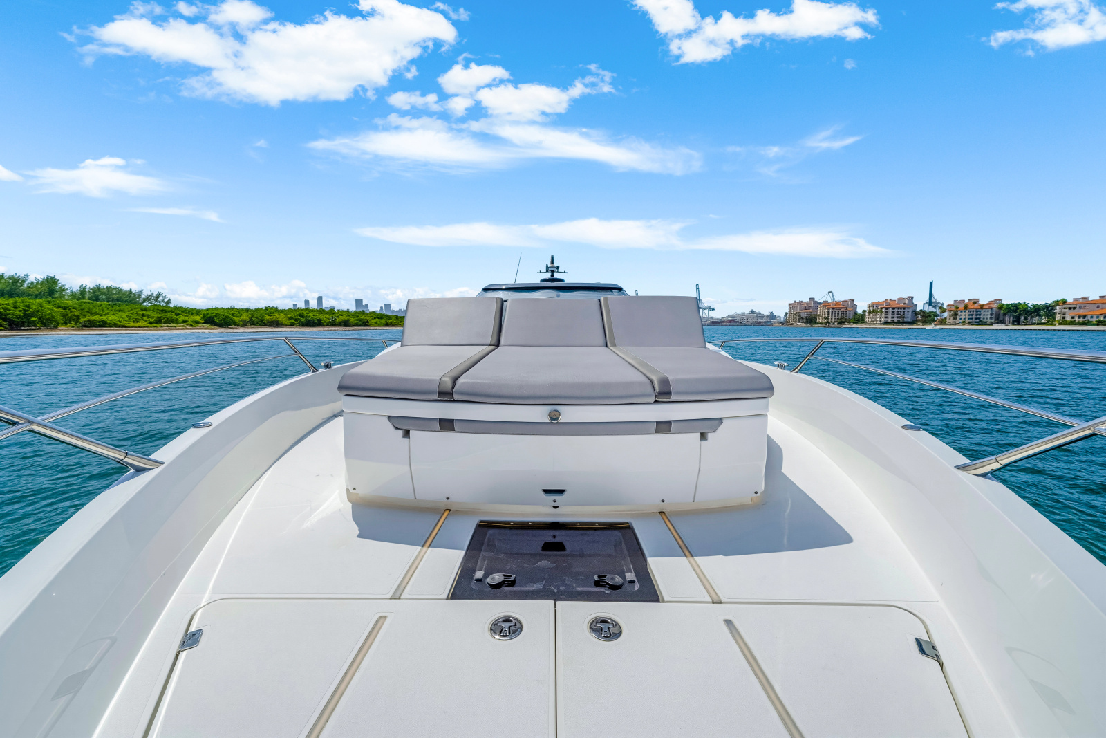 2024 Sunseeker Superhawk 55