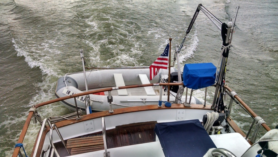 106 Aft Deck.jpg
