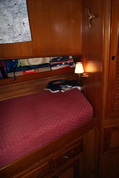 221 V Berth Stbd.JPG