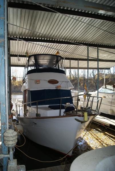 102 Stbd Side Fwd.JPG